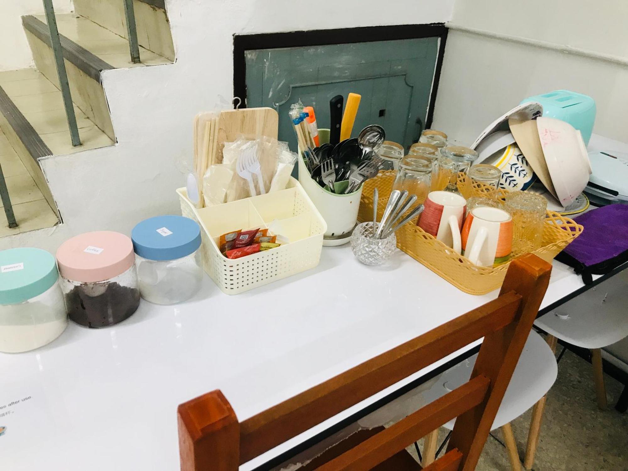 Silom Guesthouse Bangkok Ngoại thất bức ảnh
